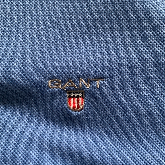 Gant polo! Some minor pilling - Picture 2 of 4